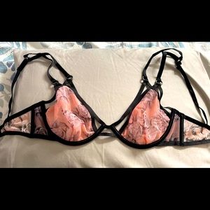 Victoria’s Secret Plunging Unlined Bra Top